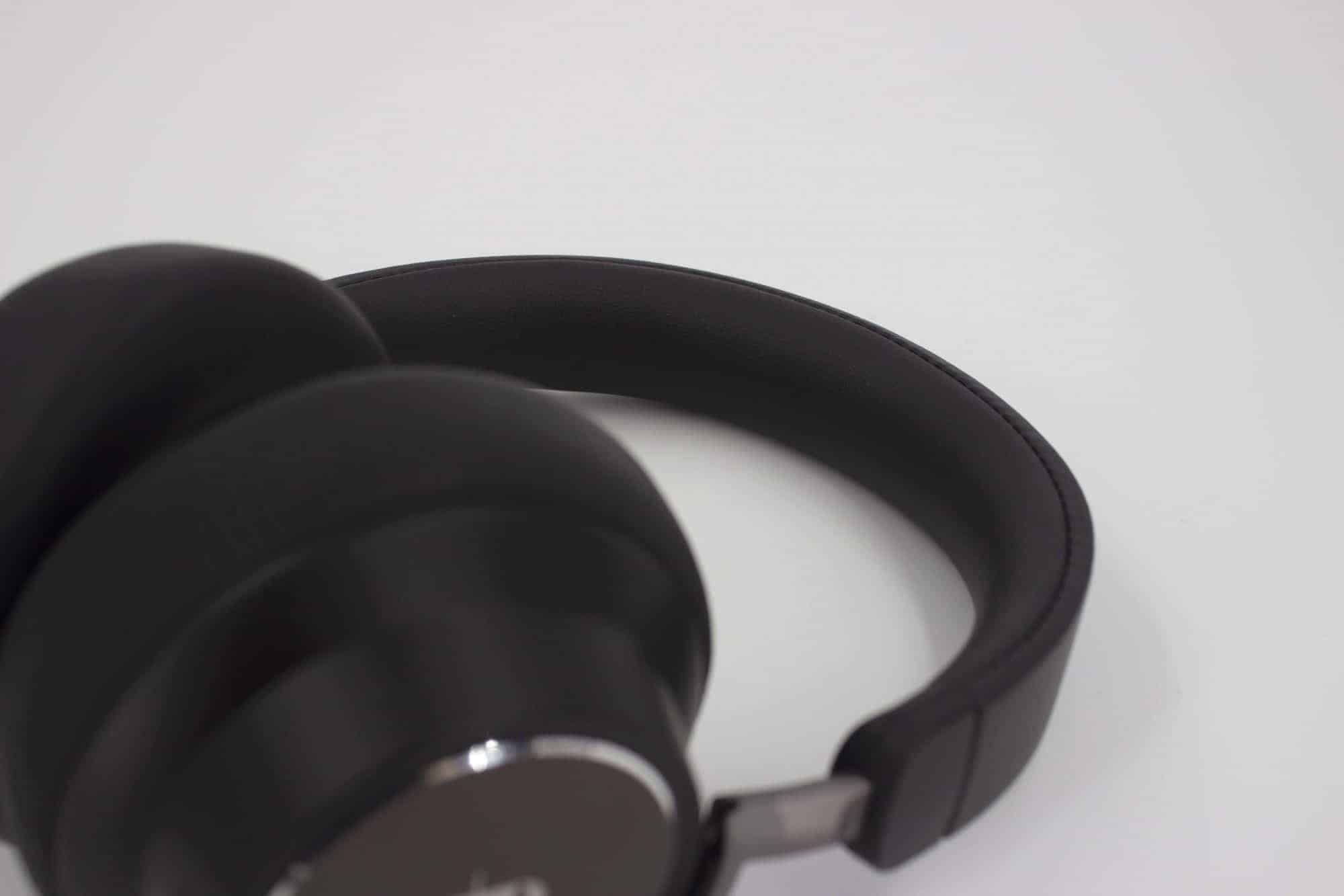 TaoTronics TT-BH046(SoundSurge 46)藍牙降噪耳機推薦 頭枕