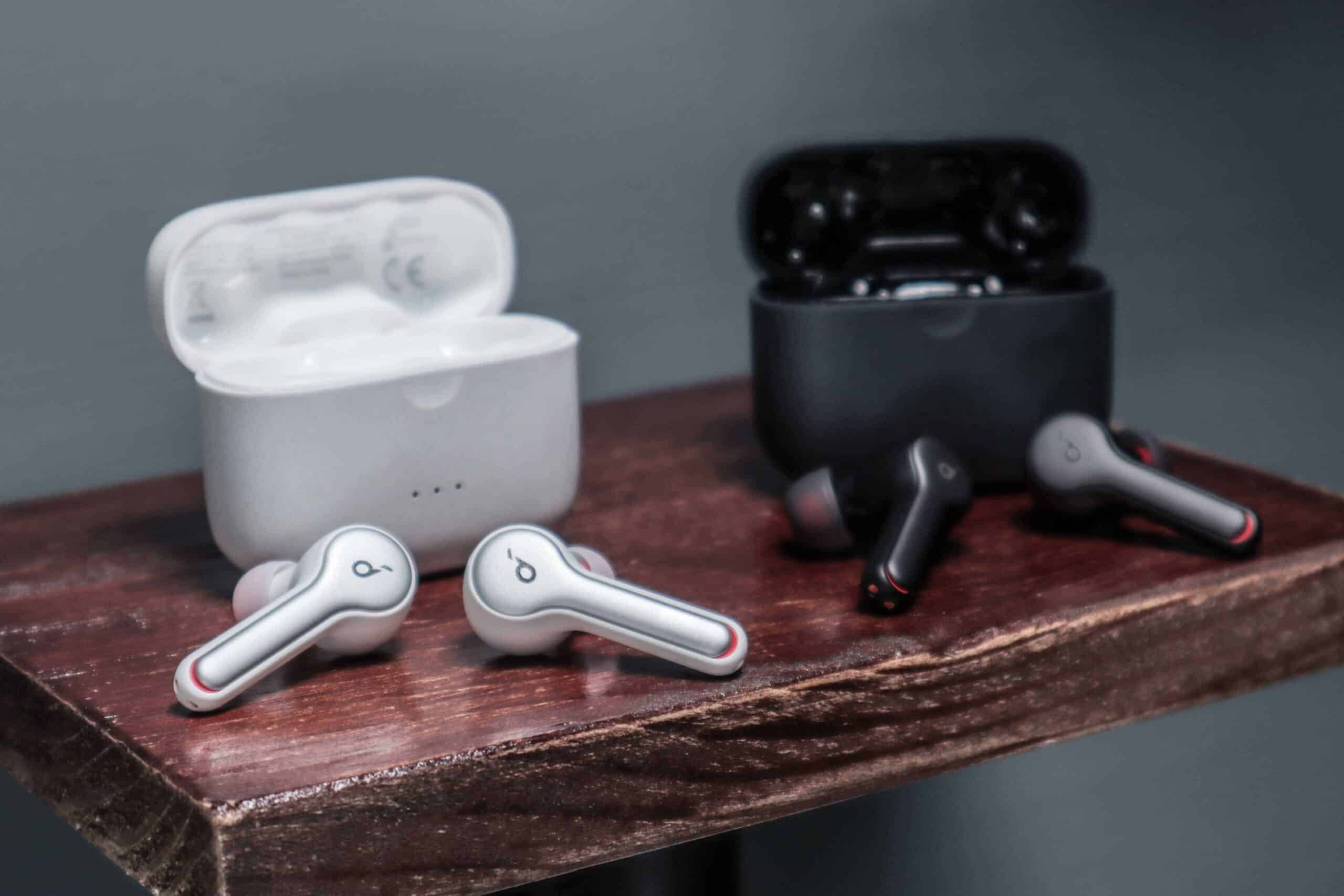 通话能跟airpods Pro比 Anker Soundcore Liberty Air 2 真无线蓝牙耳机推荐开箱