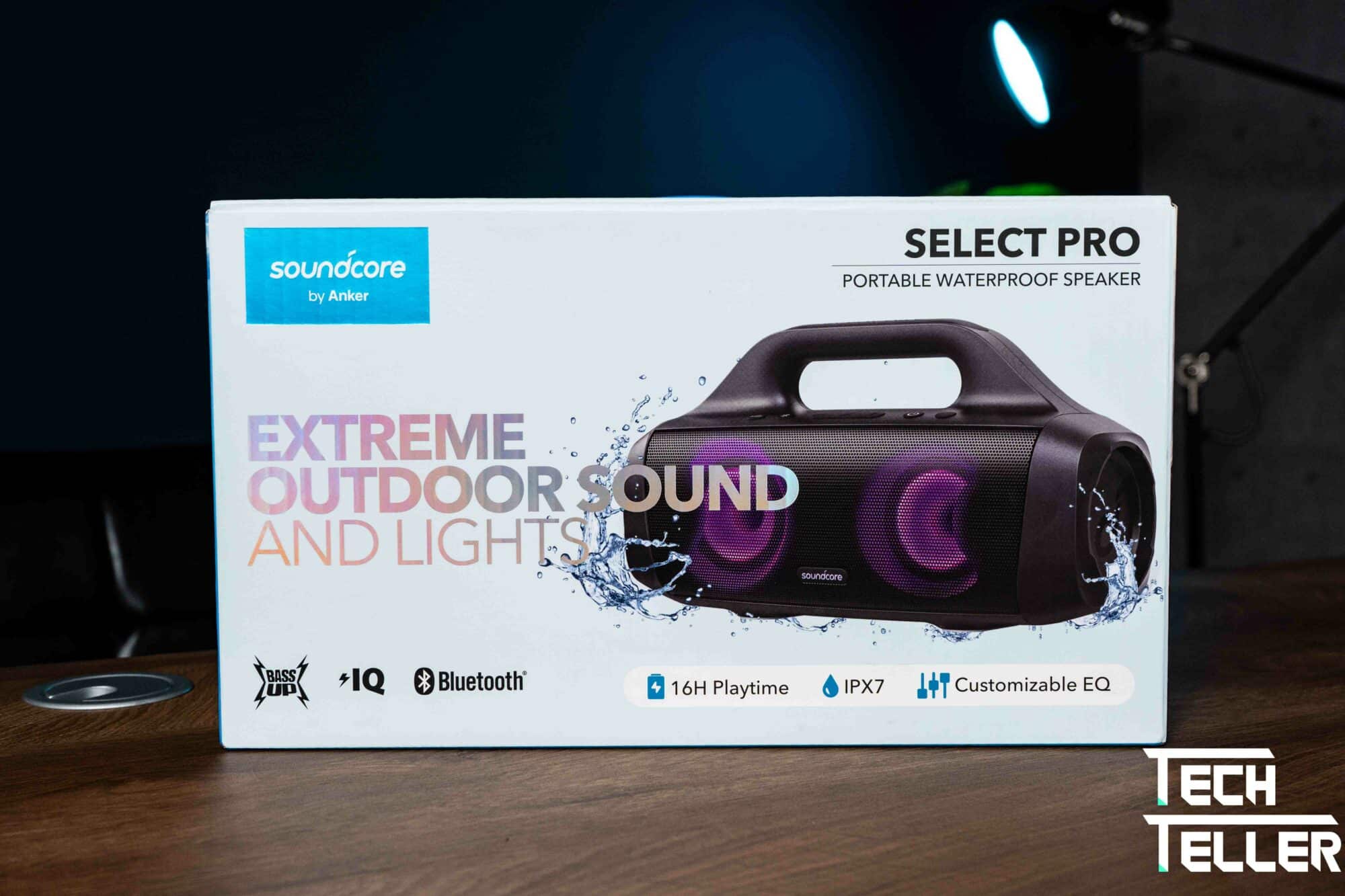 露營戶外首選手提式藍牙喇叭｜soundcore Select Pro 藍牙喇叭開箱 | TechTeller (科技說)