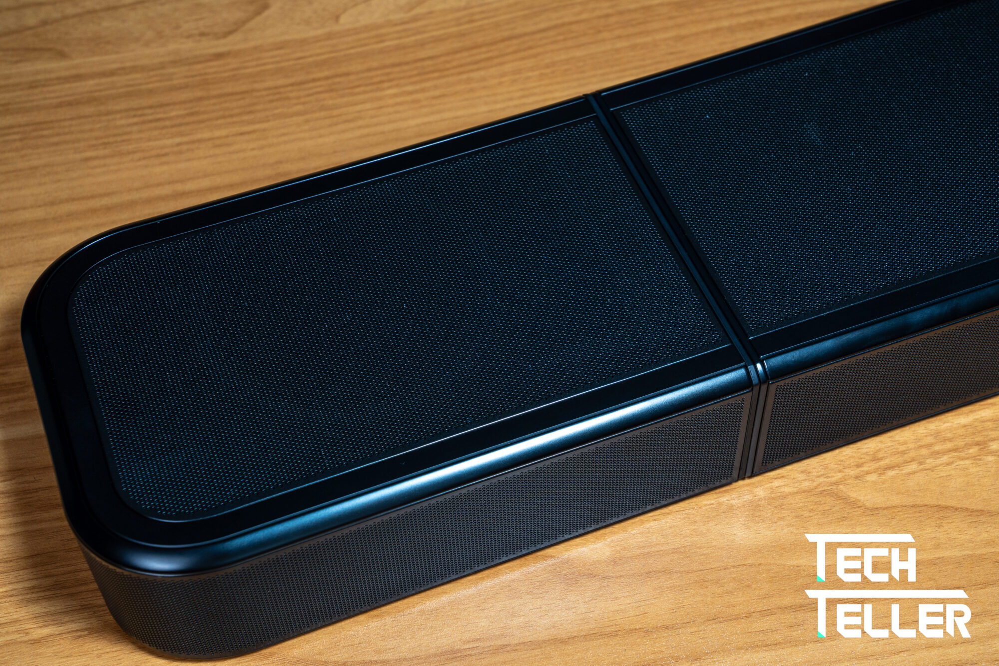 開箱JBL BAR 1300MK2 旗艦聲霸:11.1.4 聲道無線黑科技,打造頂級家庭劇院! 9 開箱JBL BAR 1300MK2 旗艦聲霸:11.1.4 聲道無線黑科技,打造頂級家庭劇院! 26