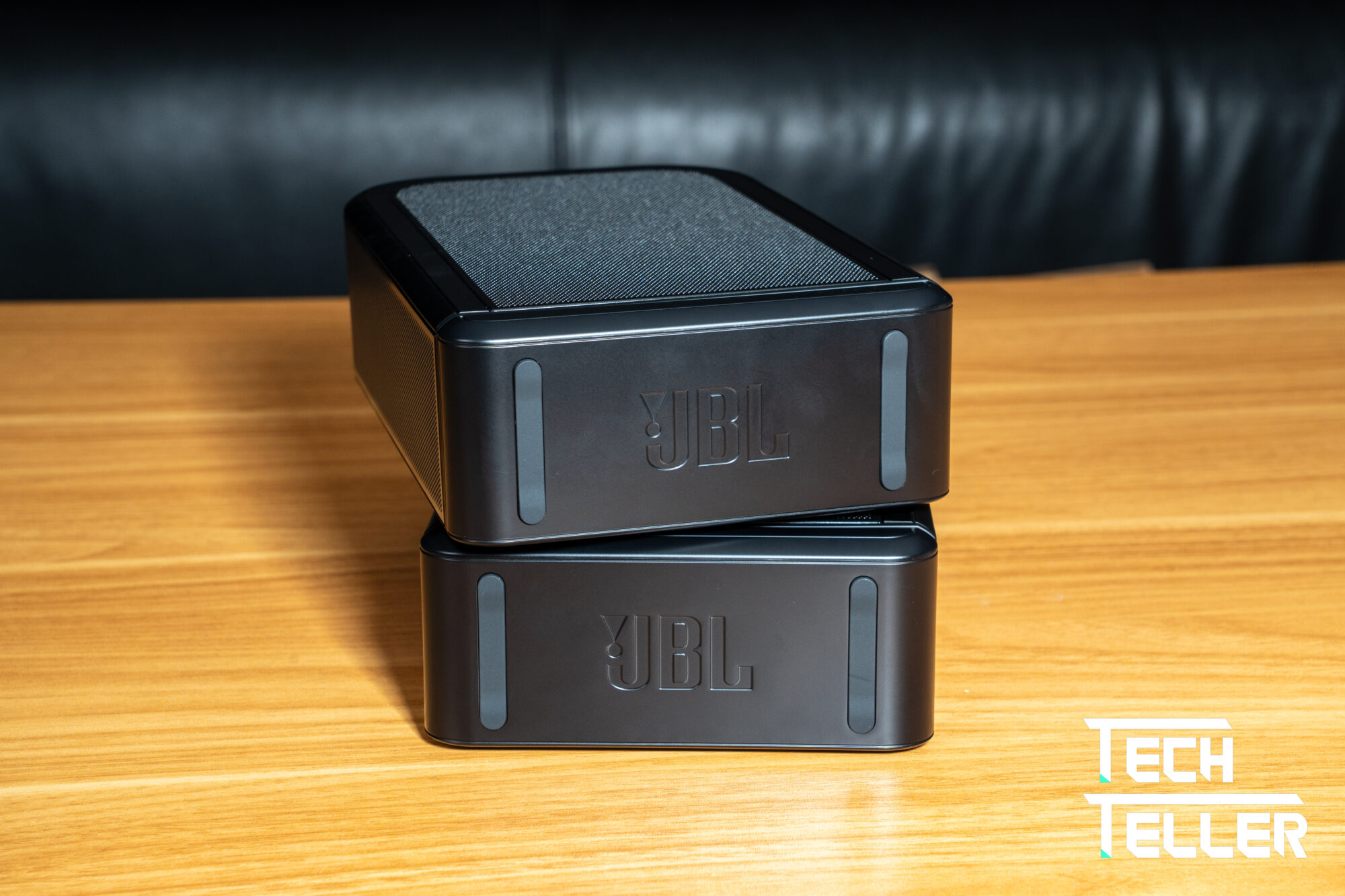 開箱JBL BAR 1300MK2 旗艦聲霸:11.1.4 聲道無線黑科技,打造頂級家庭劇院! 21 開箱JBL BAR 1300MK2 旗艦聲霸:11.1.4 聲道無線黑科技,打造頂級家庭劇院! 38