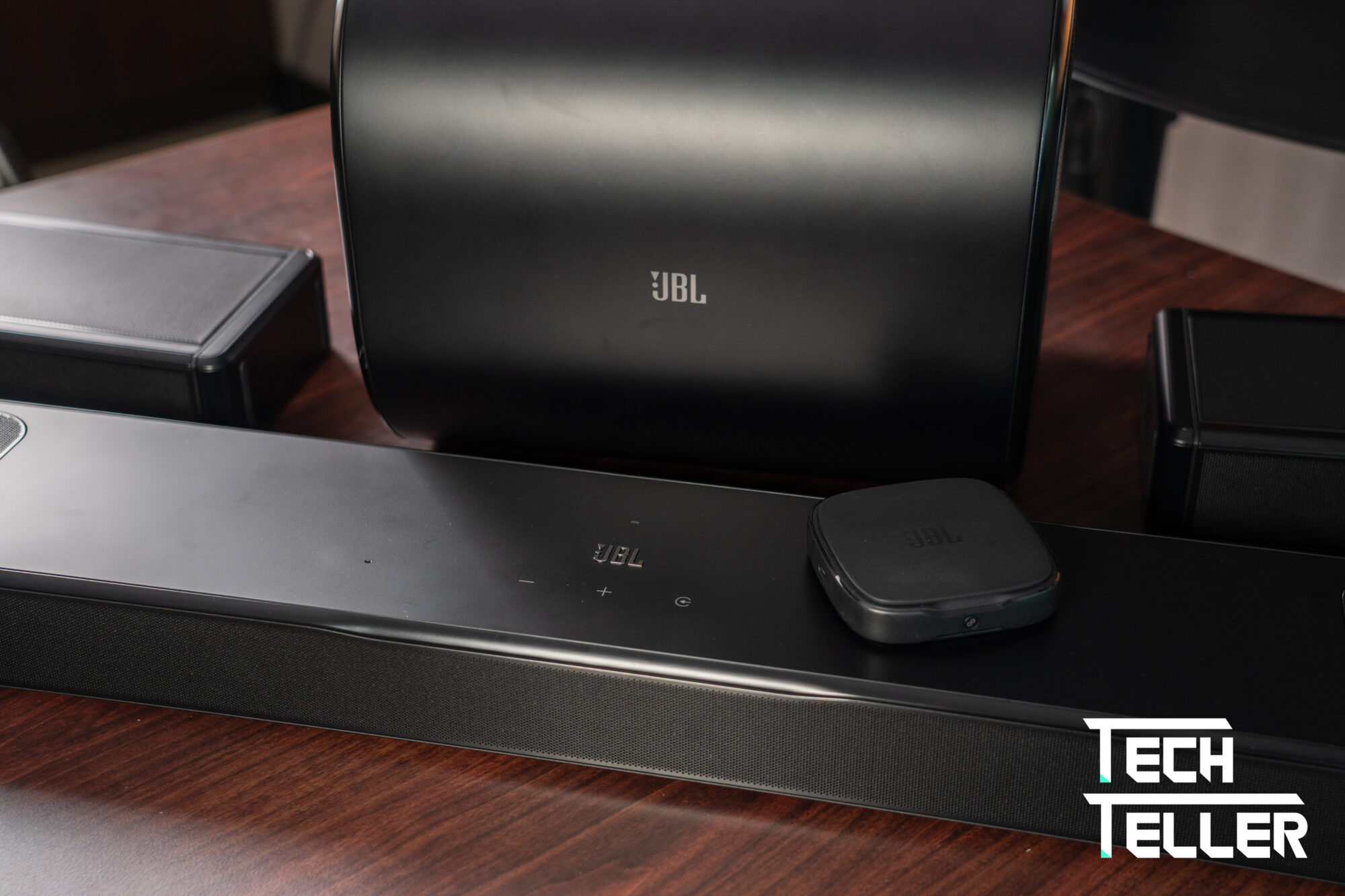 開箱JBL BAR 1300MK2 旗艦聲霸:11.1.4 聲道無線黑科技,打造頂級家庭劇院! 24 開箱JBL BAR 1300MK2 旗艦聲霸:11.1.4 聲道無線黑科技,打造頂級家庭劇院! 41